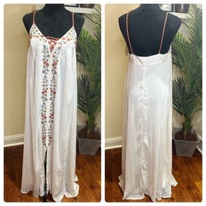 Lauren Conrad Floral Embroidered Boho Gauze Maxi Dress Small